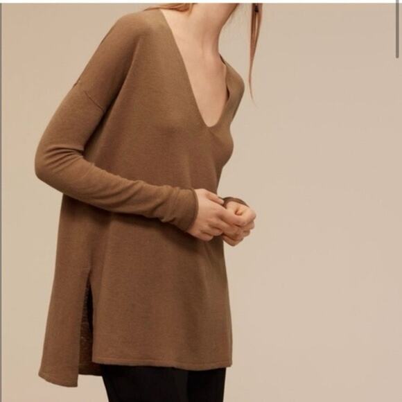 Aritzia Babaton Erin Wool Linen Blend V-neck Tan Brown Sweater Size Small - Picture 1 of 5